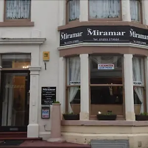 Miramar Bed & Breakfast